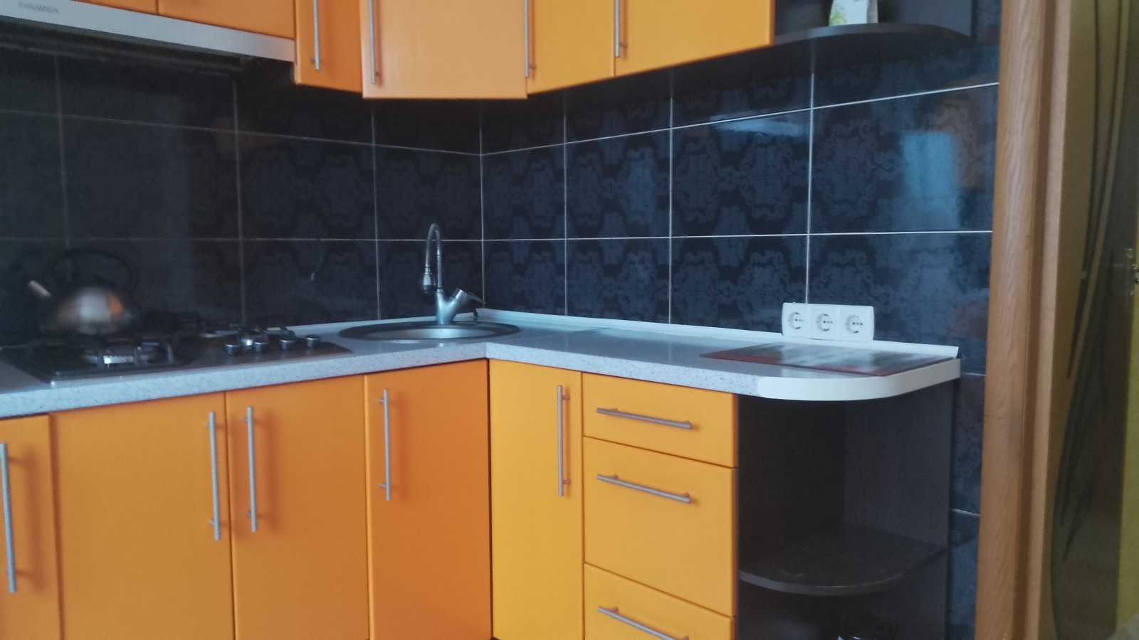 1-комнатная квартира посуточно 42 м², Шатило ул.