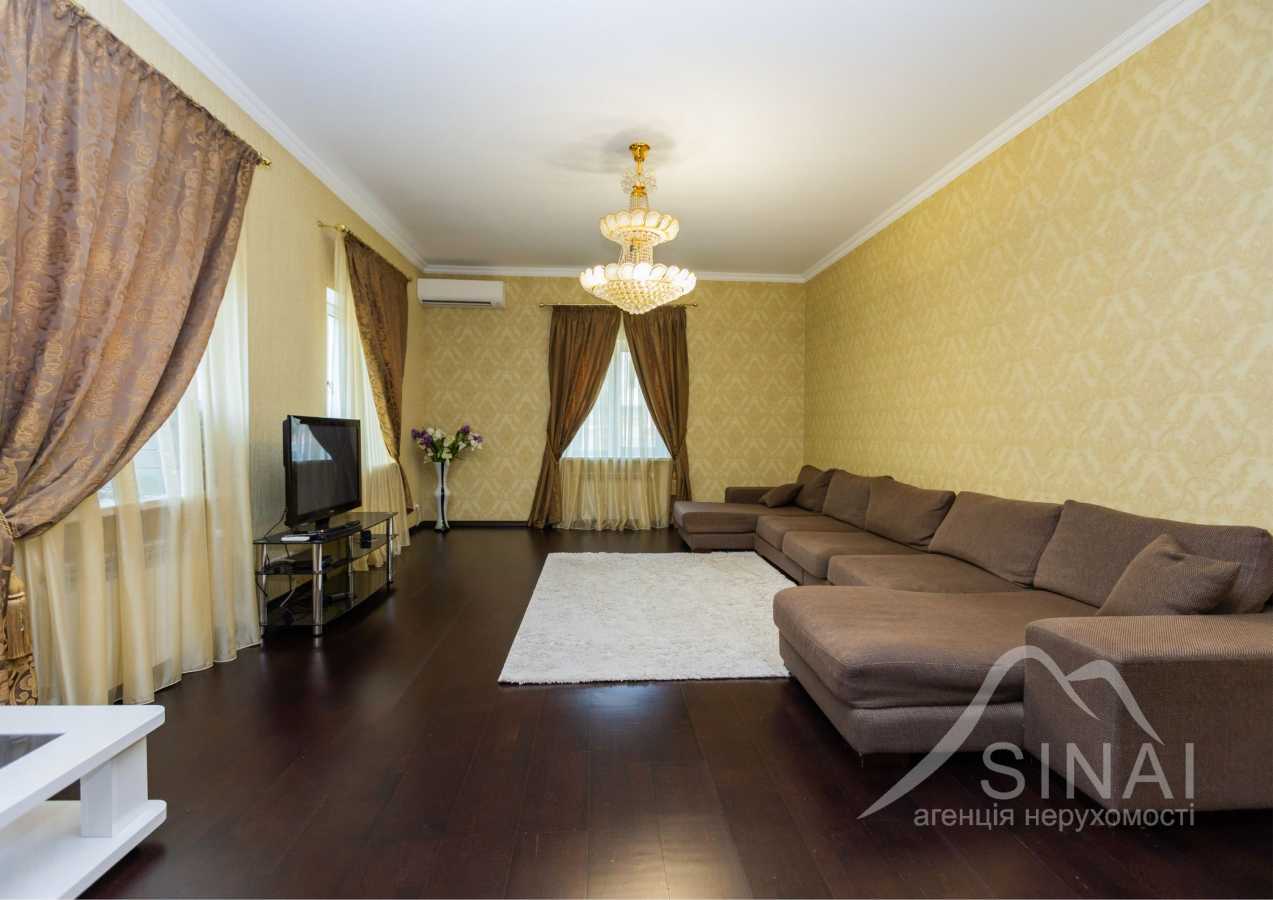 Продаж будинку 768 м², Мисливська, 19