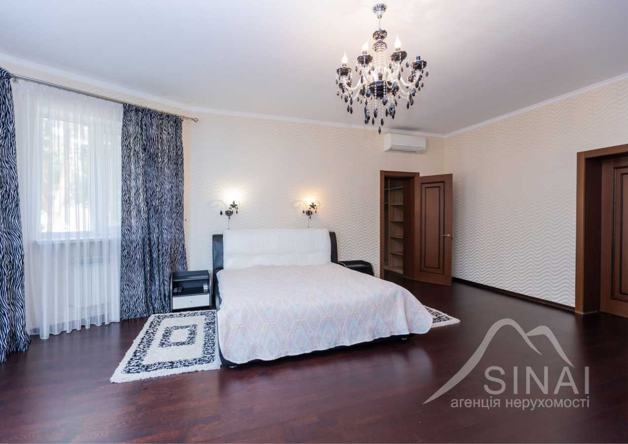 Продаж будинку 768 м², Мисливська, 19
