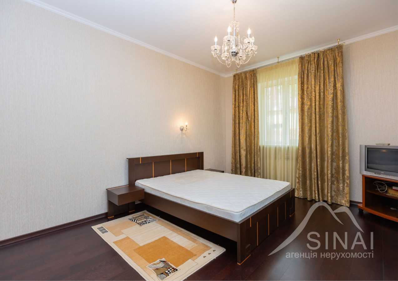 Продаж будинку 768 м², Мисливська, 19