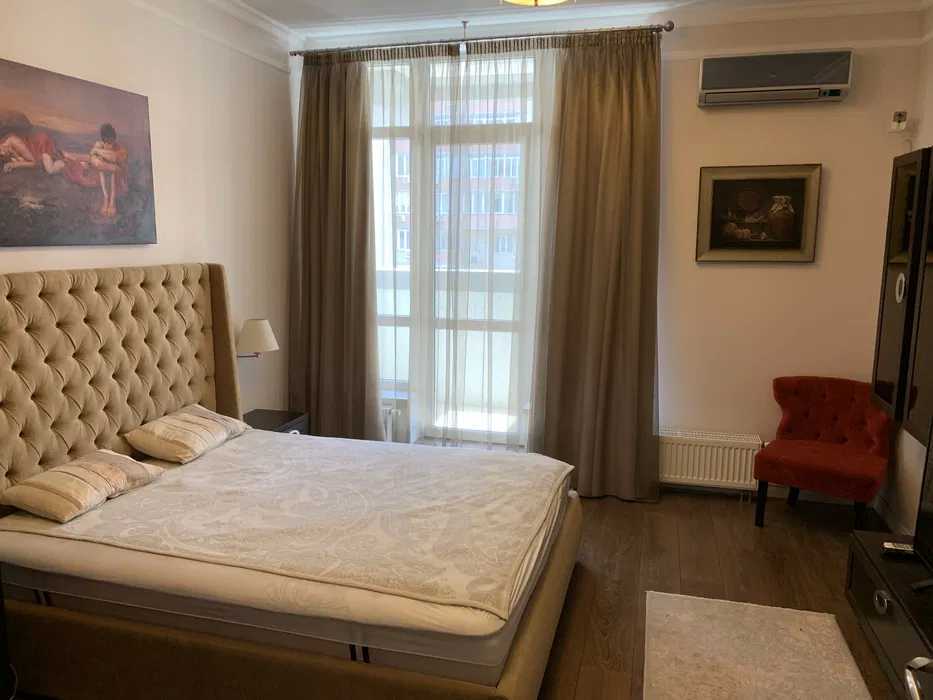 Оренда 1-кімнатної квартири 48 м², Михайла Драгомирова вул., 12