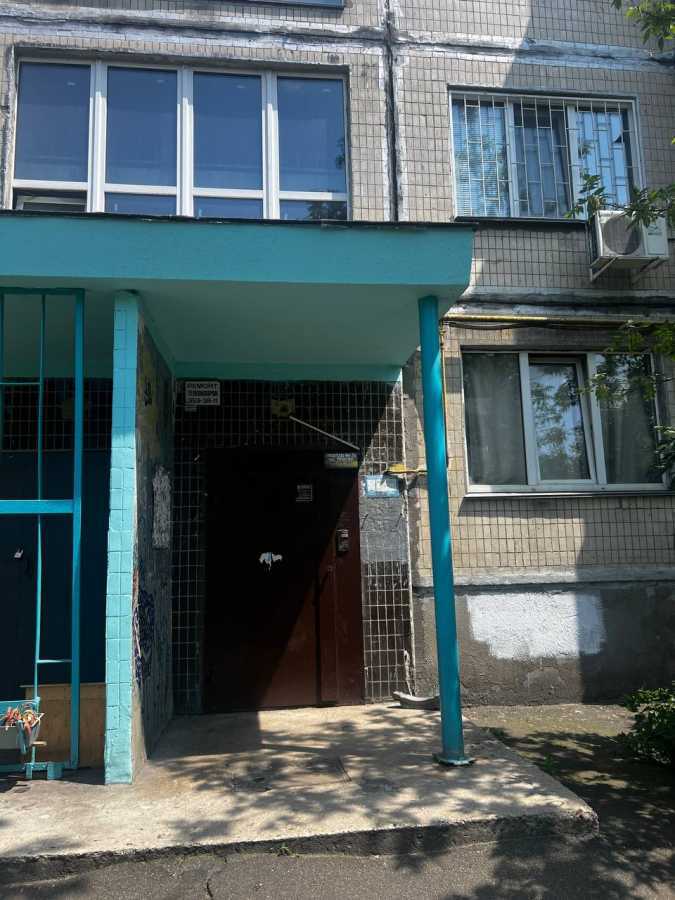 Продажа 3-комнатной квартиры 58 м², Милютенко ул., 23