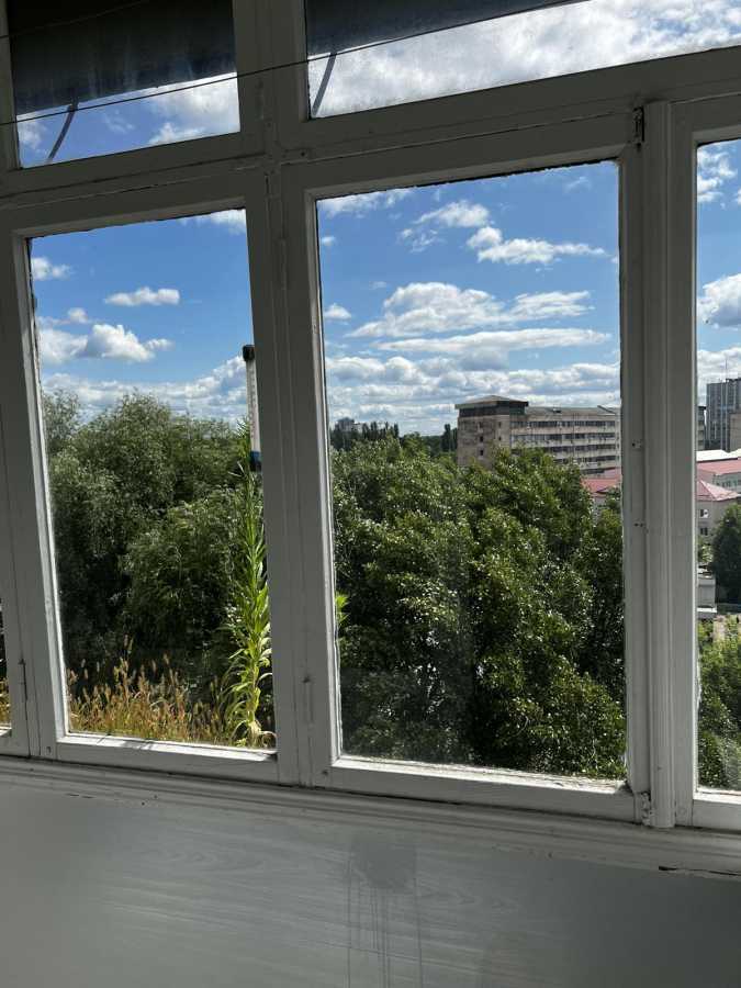 Оренда 1-кімнатної квартири 40 м², Академіка Глушкова просп., 32