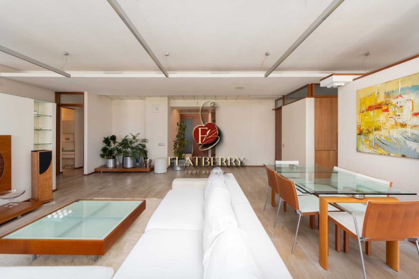 Продажа 3-комнатной квартиры 142.4 м², Гусовского ул., 11/11