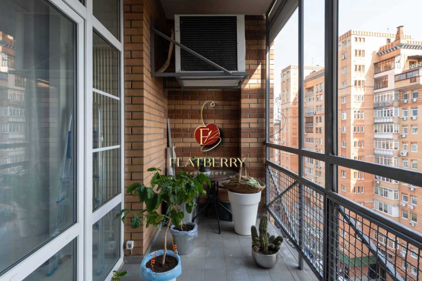Продажа 3-комнатной квартиры 142.4 м², Гусовского ул., 11/11