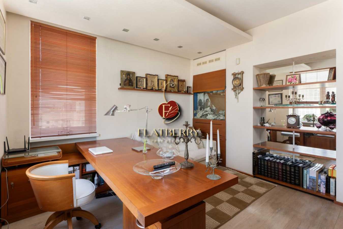Продажа 3-комнатной квартиры 142.4 м², Гусовского ул., 11/11