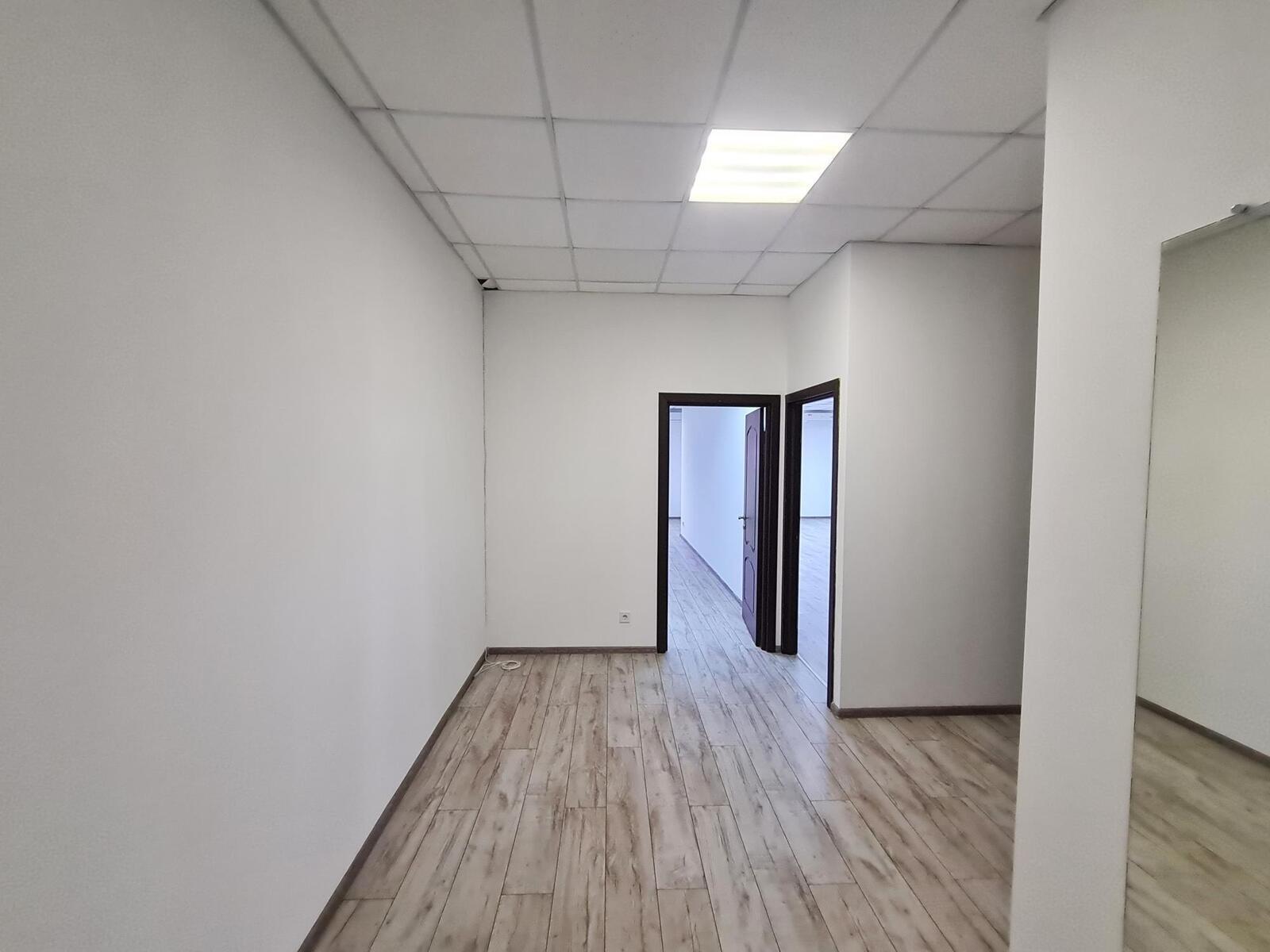 Аренда офиса 100 м², Нижний Вал ул.