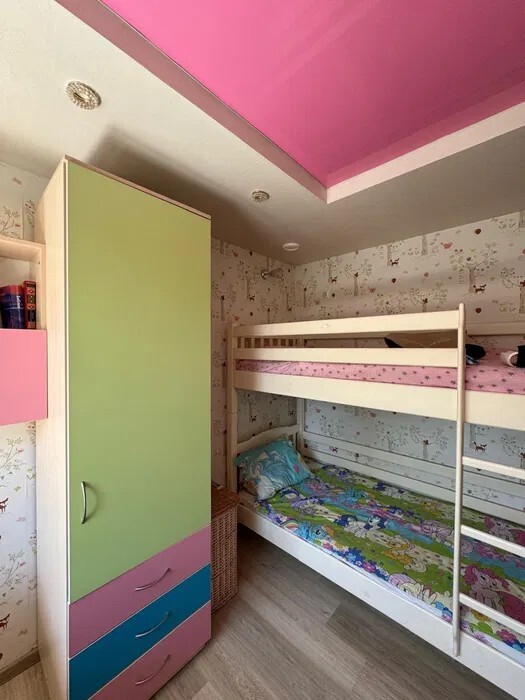 Продажа 3-комнатной квартиры 65 м², Казакевича ул.