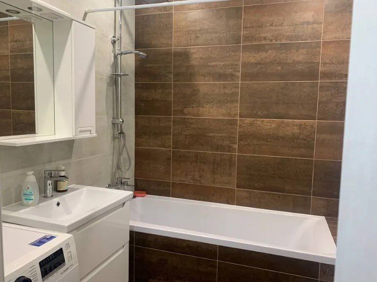 Продажа 2-комнатной квартиры 57 м², Луганская ул.
