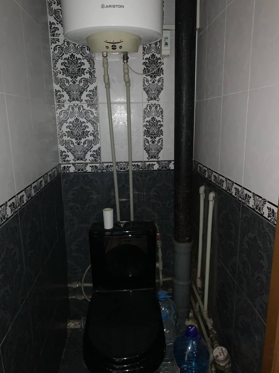 Продаж 2-кімнатної квартири 51.8 м², Харківська вул.
