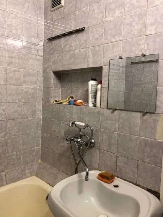 Продажа 2-комнатной квартиры 46 м², Соборности просп., 18