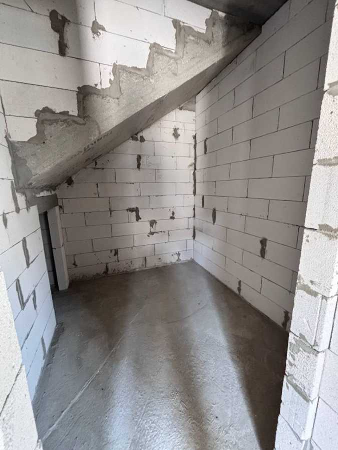 Продаж 2-кімнатної квартири 72 м², Ясна вул., 12