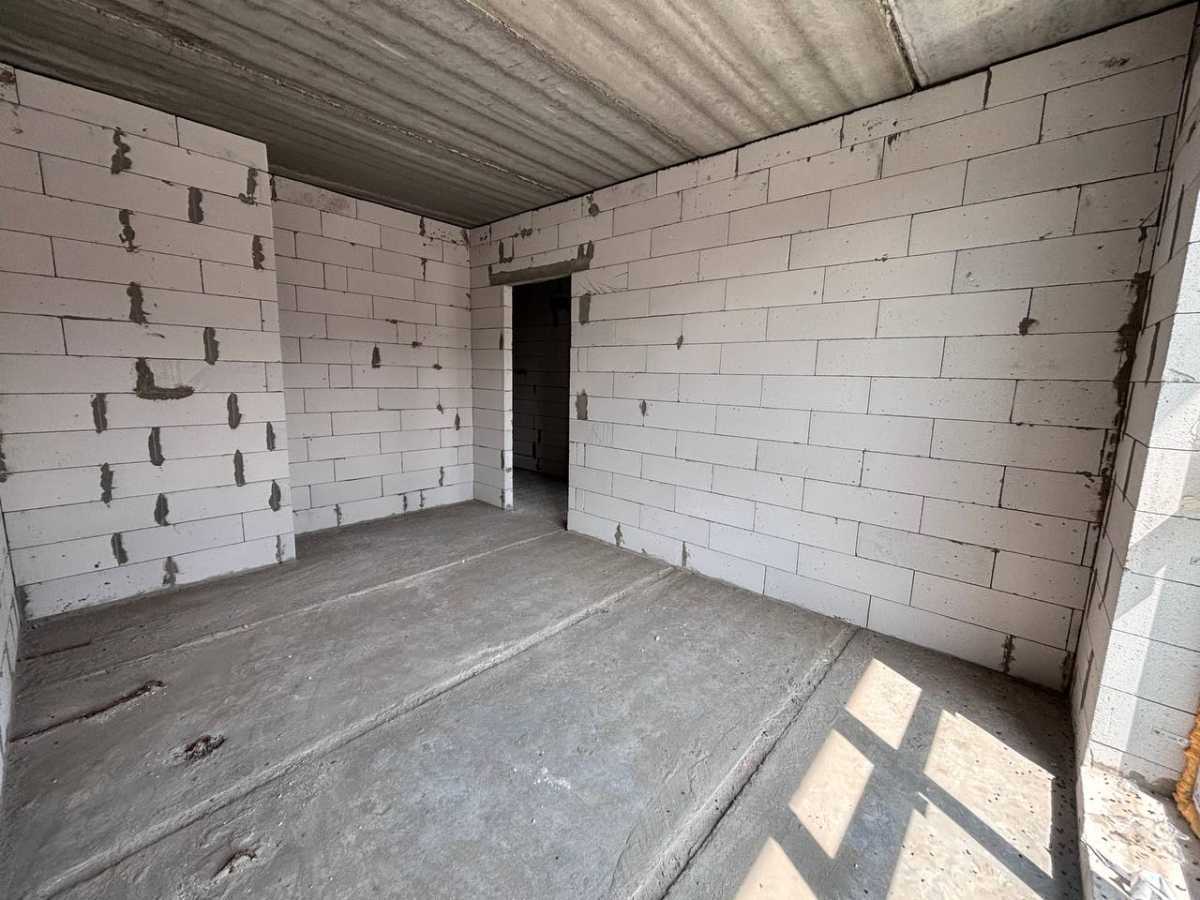 Продаж 2-кімнатної квартири 72 м², Ясна вул., 12