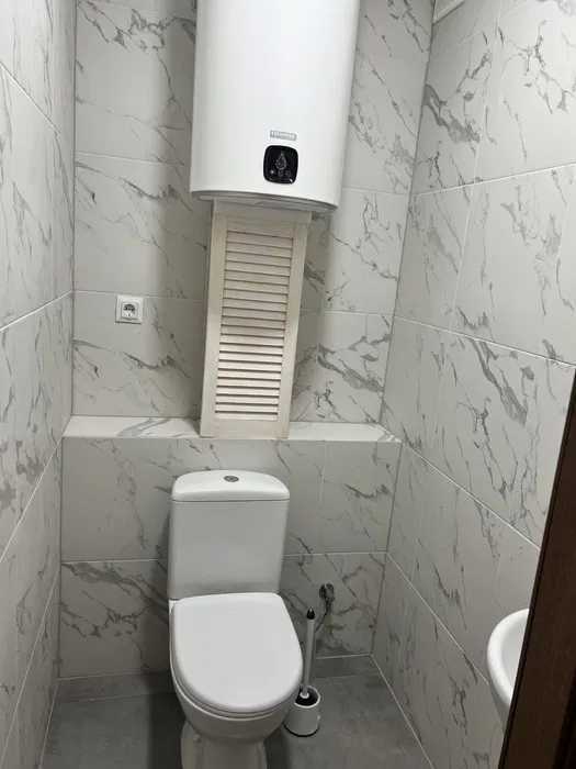 Продаж 2-кімнатної квартири 78 м², Коноплянська вул., 22б