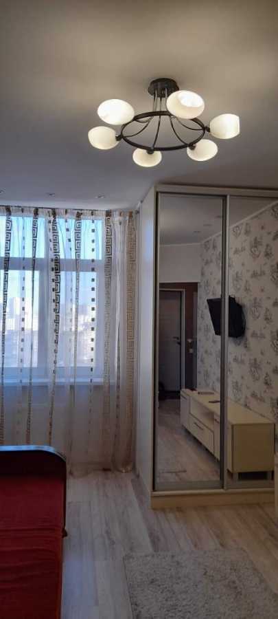 Оренда 1-кімнатної квартири 37 м², Анни Ахматової вул., 22