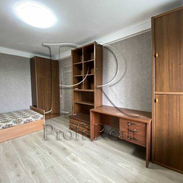 Продаж 1-кімнатної квартири 29 м², Перова бул., 16Г