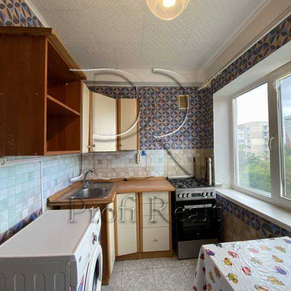 Продаж 1-кімнатної квартири 29 м², Перова бул., 16Г