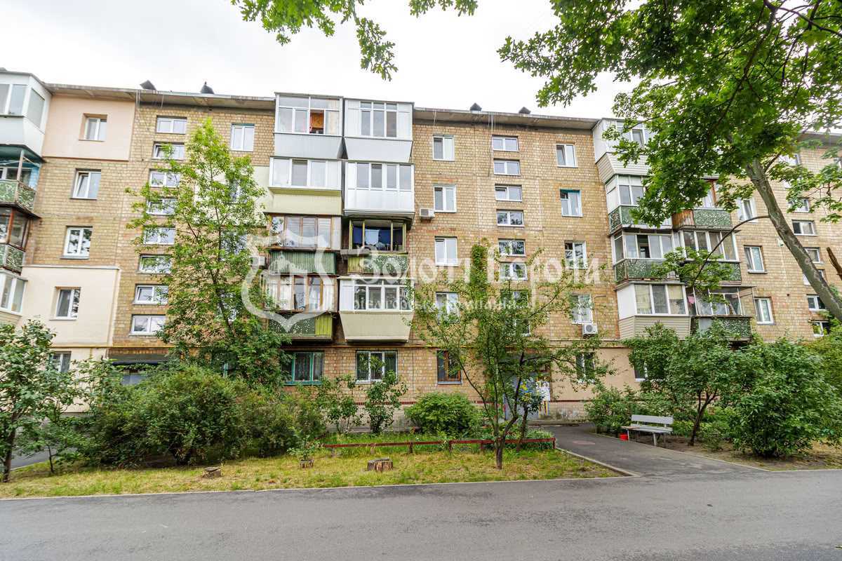 Продажа 2-комнатной квартиры 46.2 м², Милютенко ул., 26