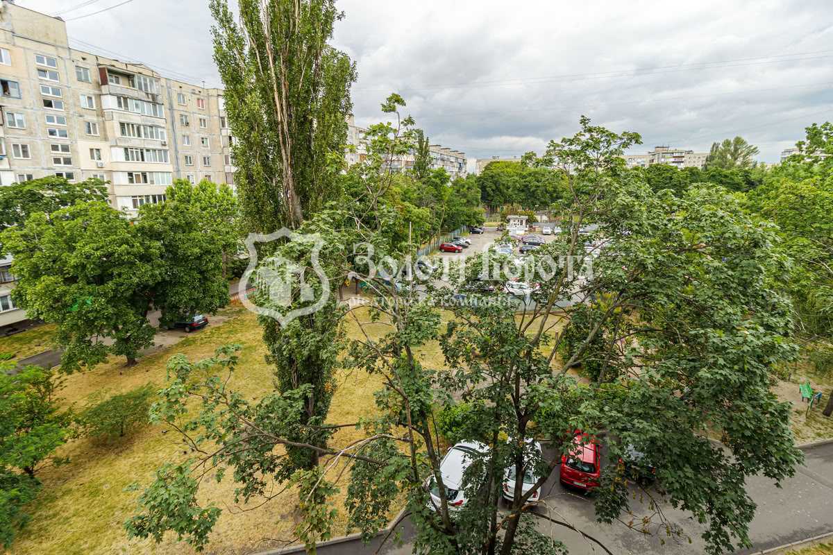 Продажа 2-комнатной квартиры 46.2 м², Милютенко ул., 26