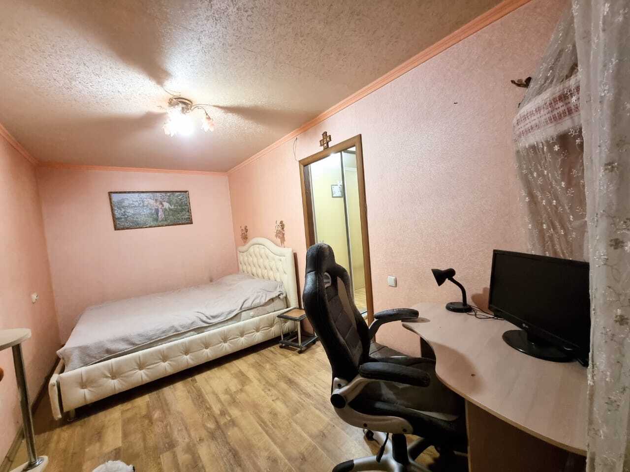Продажа 2-комнатной квартиры 47 м², Семафорная ул., 32