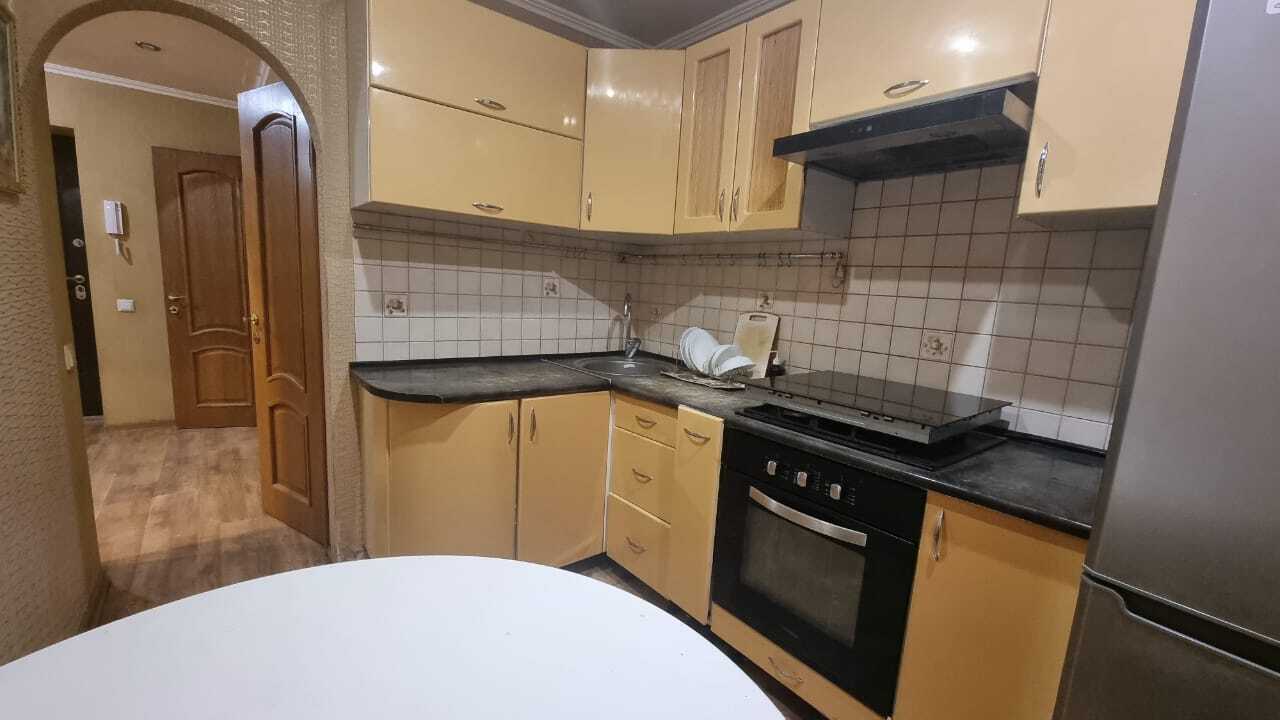 Продажа 2-комнатной квартиры 47 м², Семафорная ул., 32