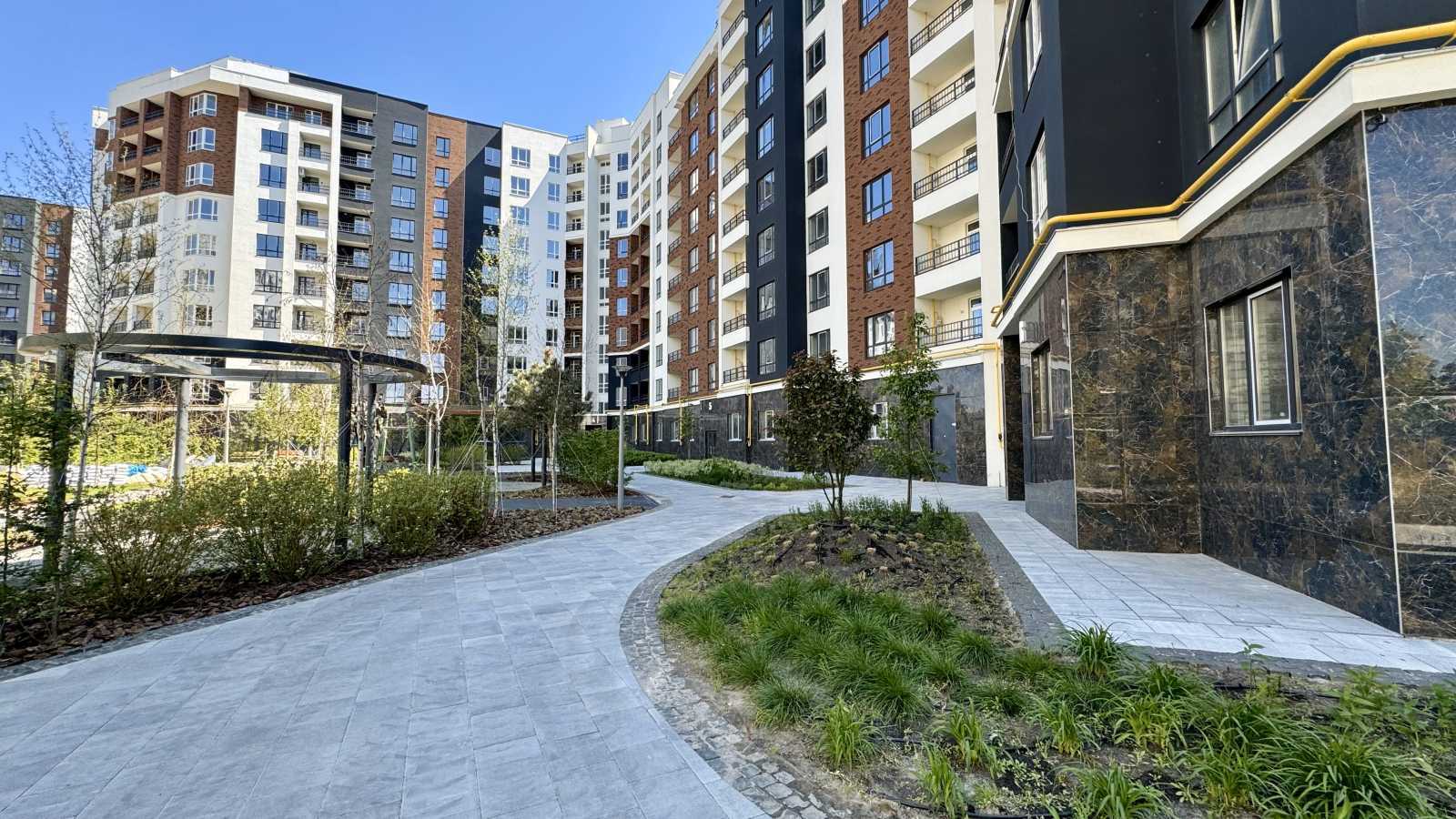 Продажа 1-комнатной квартиры 44 м², Кобилянської Ольги, 1В/21