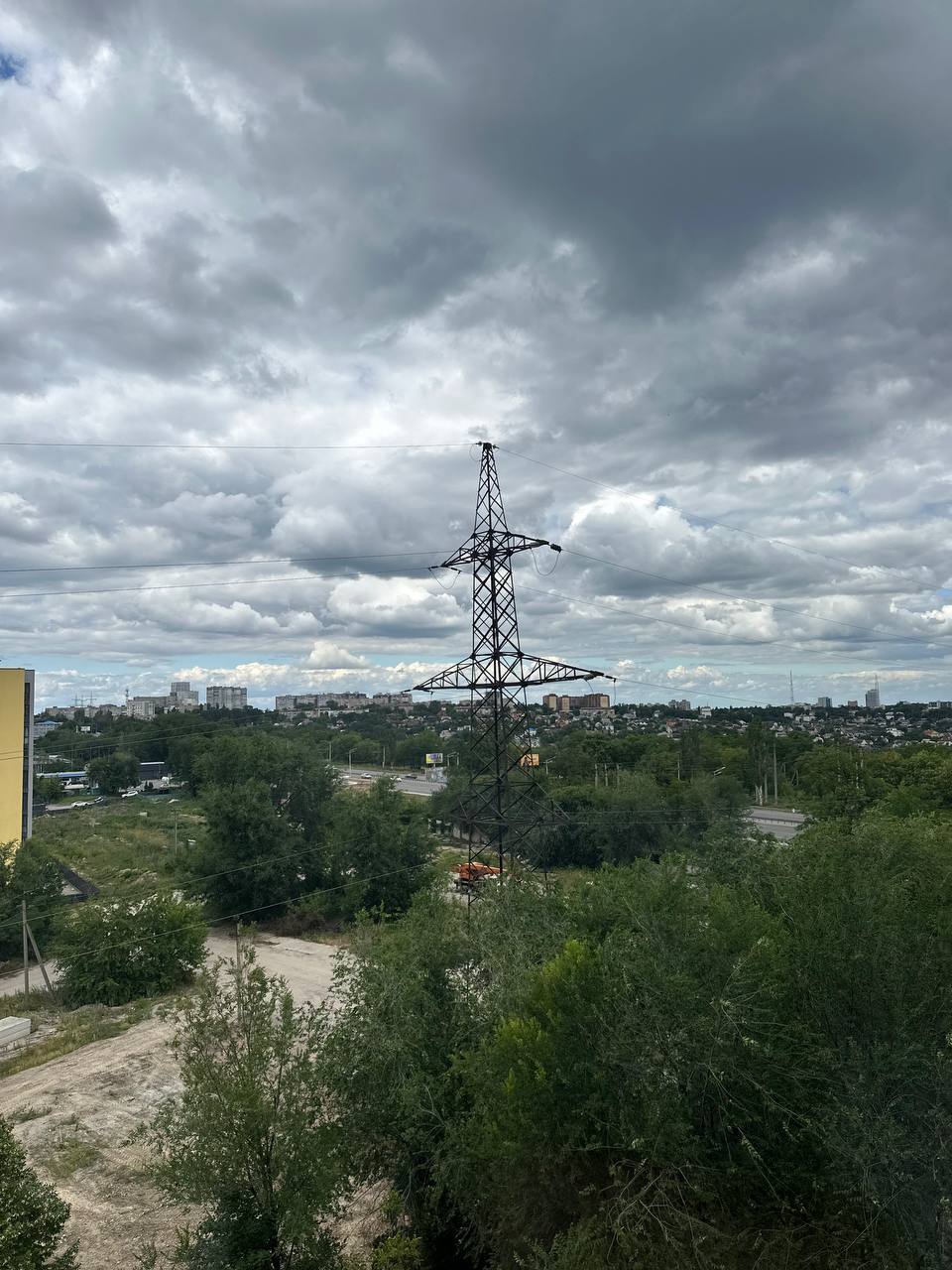 Продаж 3-кімнатної квартири 71 м², Запорізьке шосе
