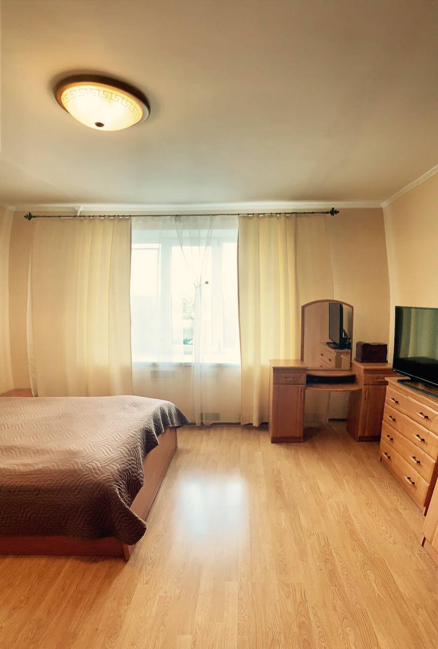 Продажа 2-комнатной квартиры 60.3 м², Сумско-Киевских Дивизий ул.