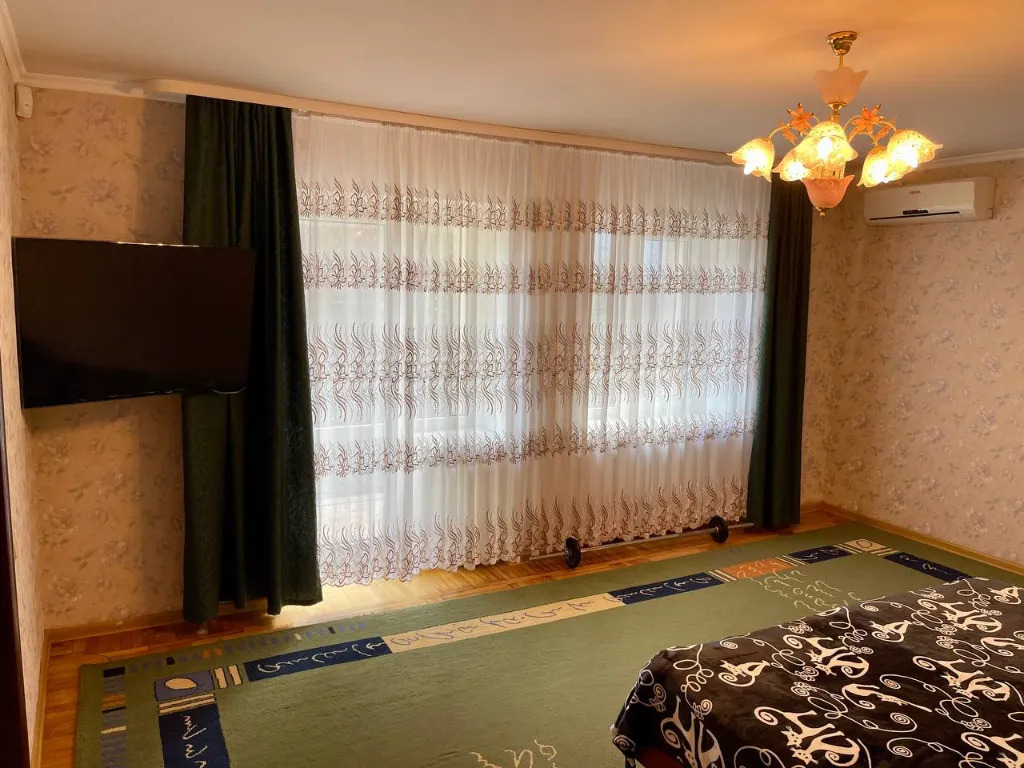 Аренда дома 280 м², Владимира Моссаковского ул.