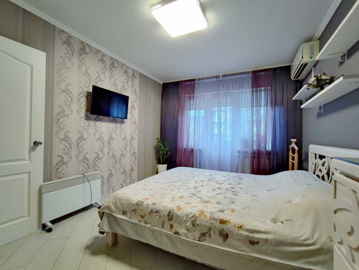 1-кімнатна квартира подобово 35 м², Урицкого, 3