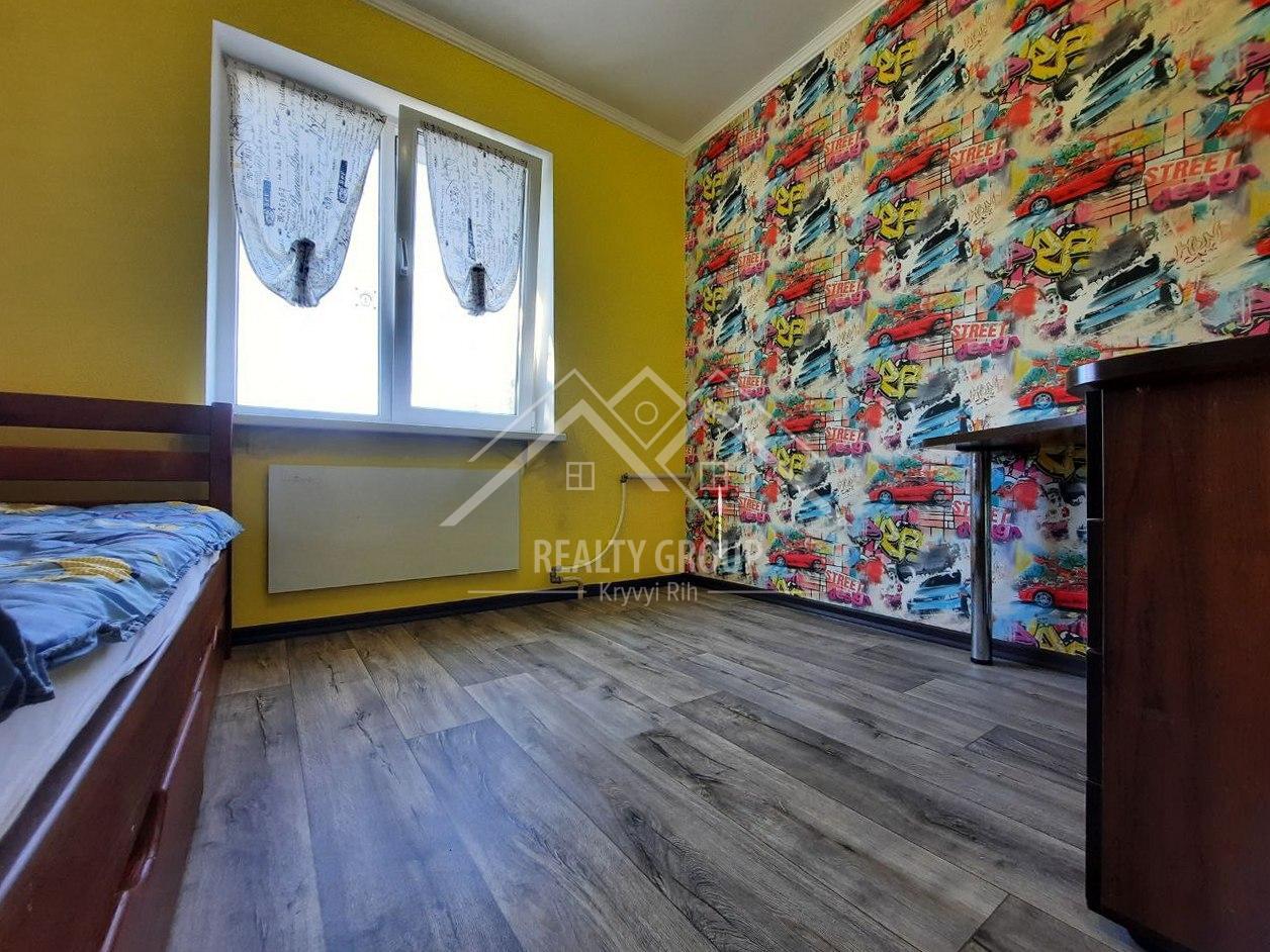 Продажа 4-комнатной квартиры 77 м², Ватутина ул., 41