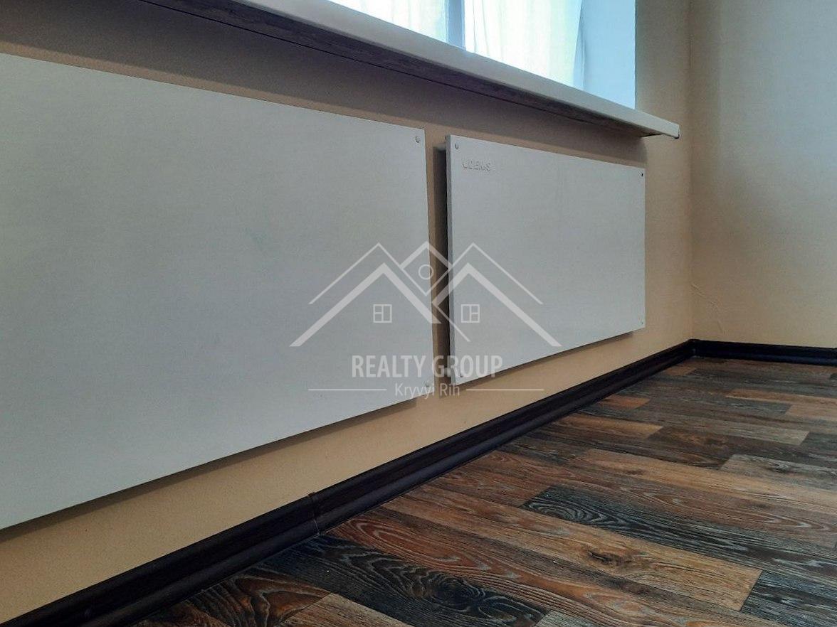 Продажа 4-комнатной квартиры 77 м², Ватутина ул., 41