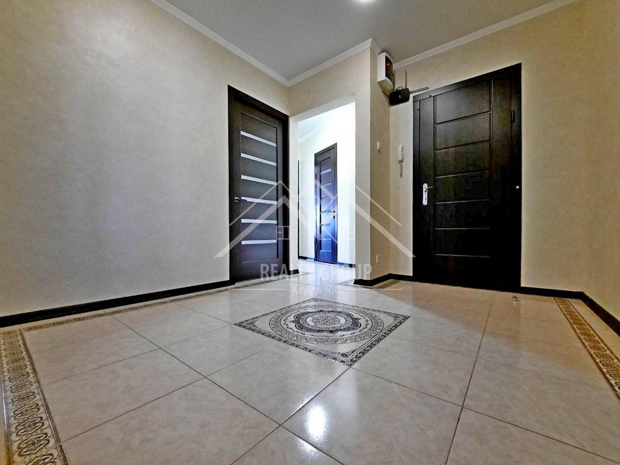 Продажа 4-комнатной квартиры 77 м², Ватутина ул., 41