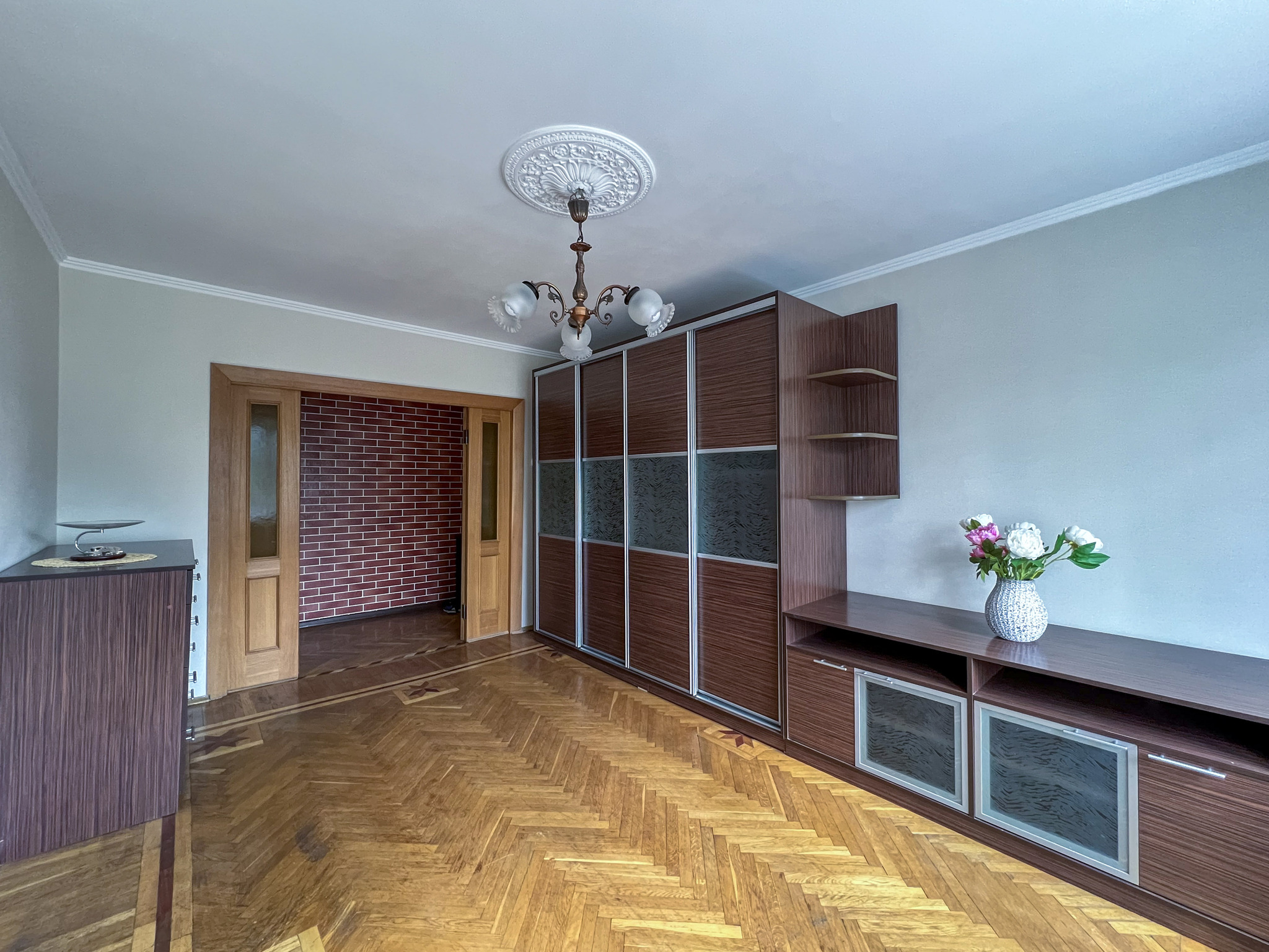 Продажа 3-комнатной квартиры 70 м², Маршала Тимошенко ул., 3А
