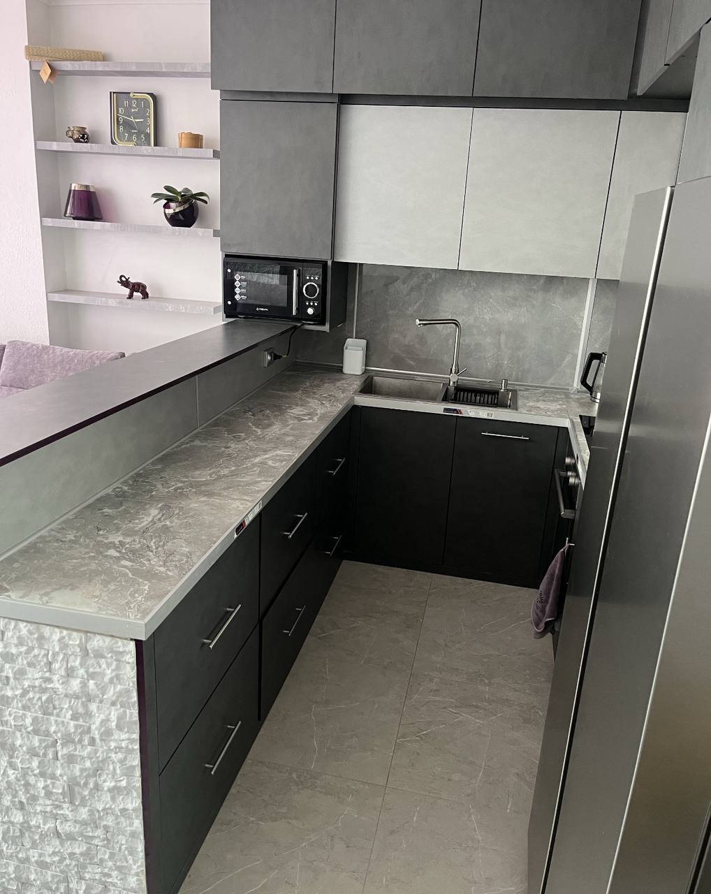 Оренда 2-кімнатної квартири 70 м², Каховська вул., 60