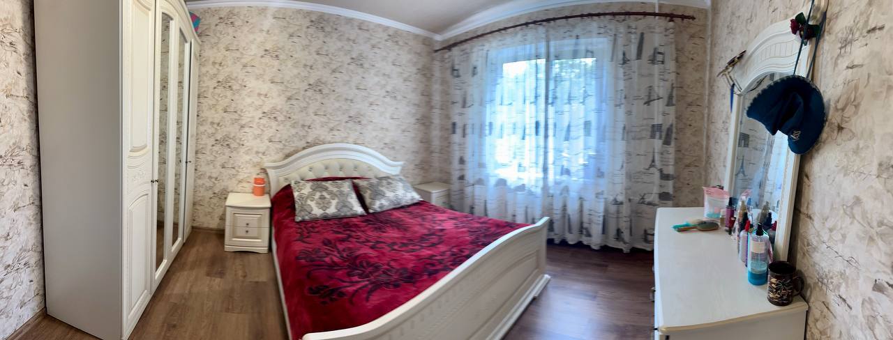 Продажа 2-комнатной квартиры 54 м², Янтарная ул.