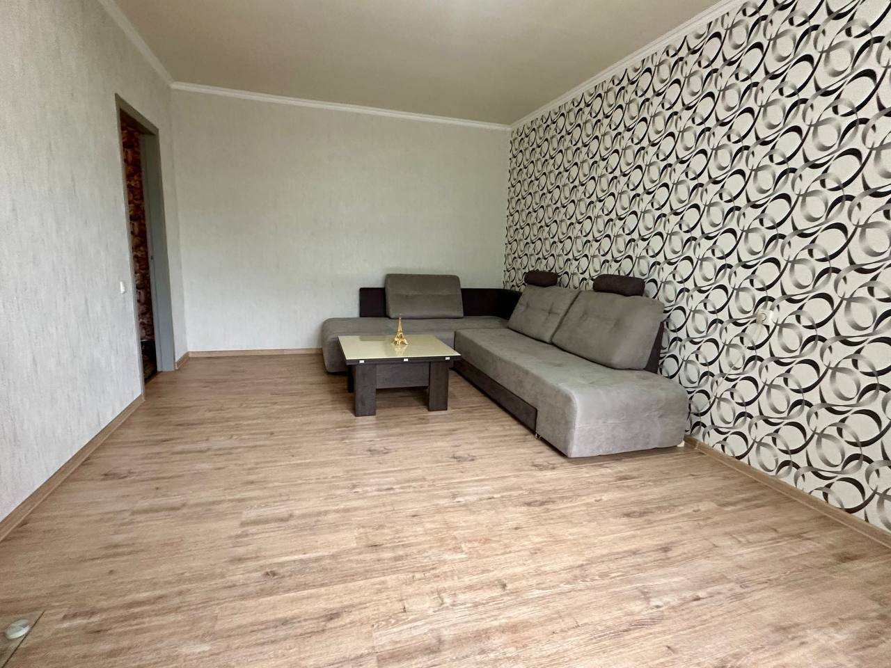 Продажа 2-комнатной квартиры 54 м², Янтарная ул.