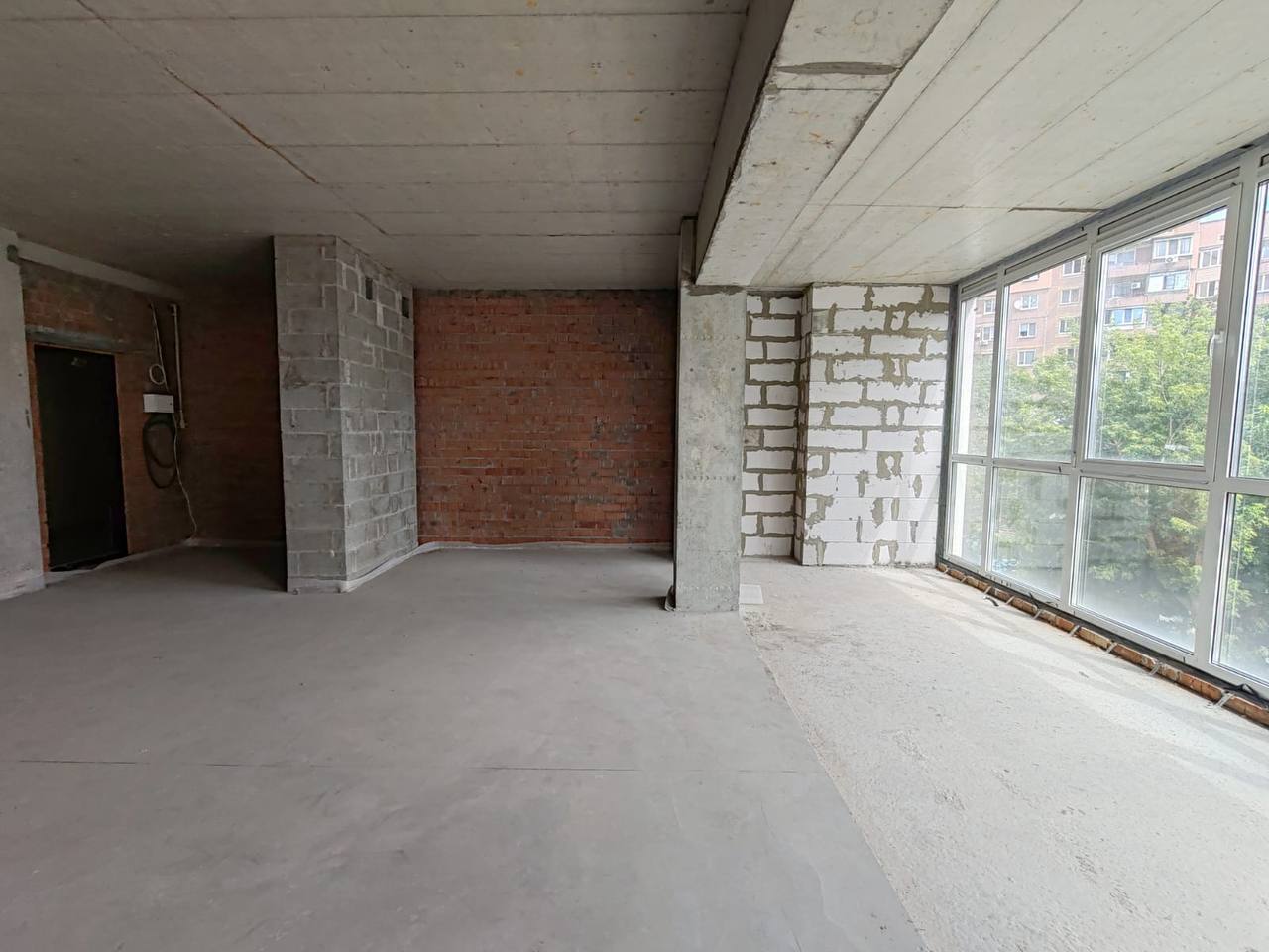 Продаж 2-кімнатної квартири 76 м², Гагаріна просп.