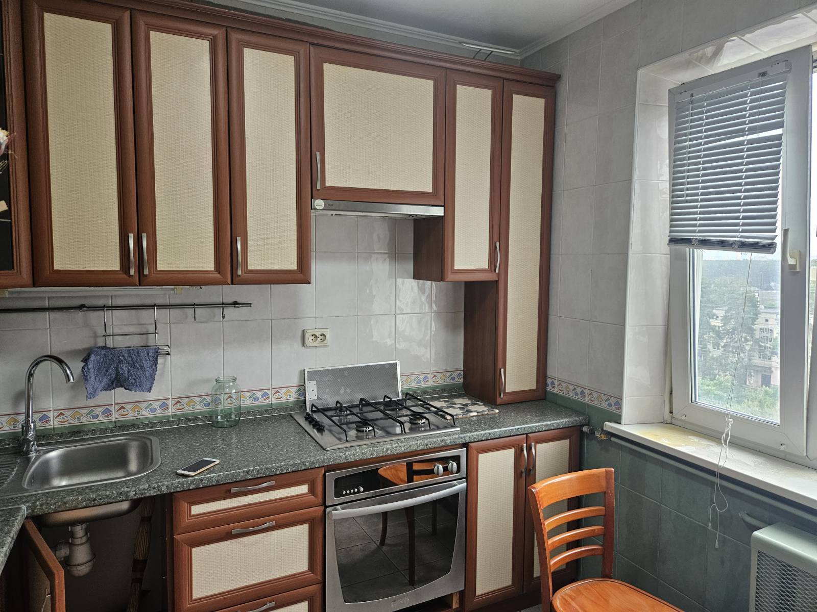 Оренда 2-кімнатної квартири 50 м², Київська вул., 20