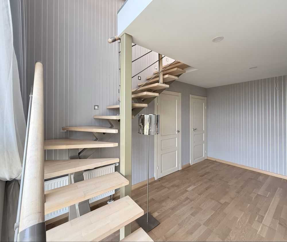 Продаж 4-кімнатної квартири 130 м², Регенераторна вул., 4, корпус 3