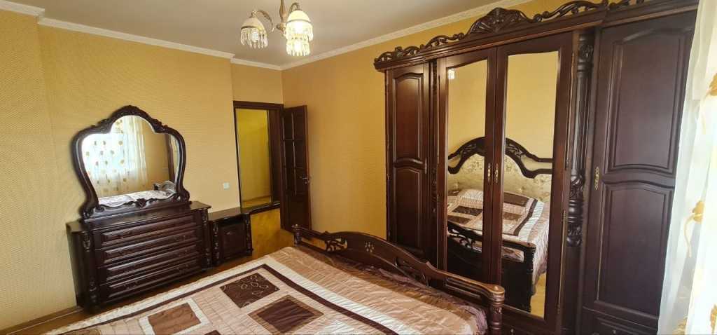 Оренда 2-кімнатної квартири 75 м², Верховної Ради бул., 14Б