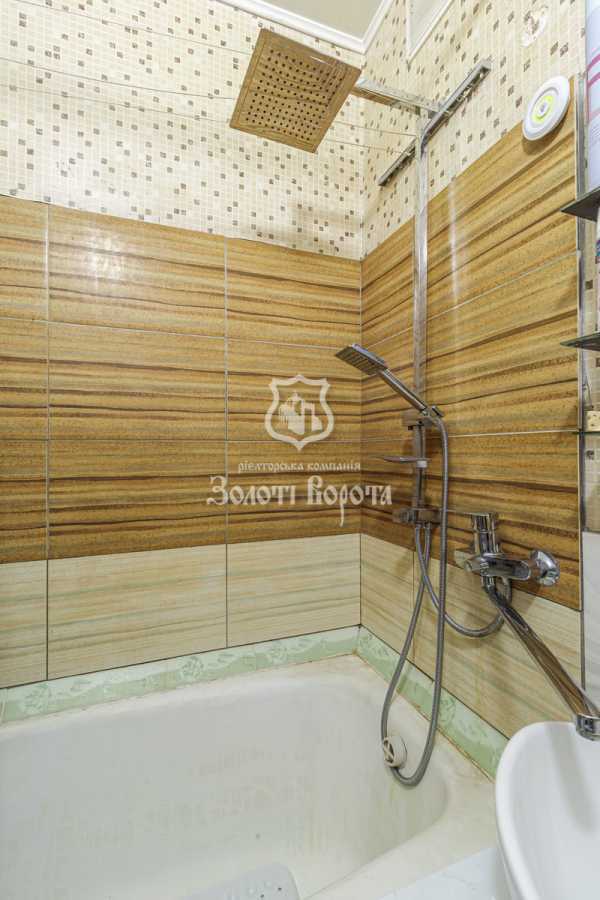Продажа 3-комнатной квартиры 72 м², Академика Палладина просп., 24