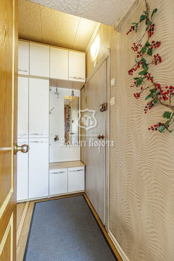 Продажа 3-комнатной квартиры 72 м², Академика Палладина просп., 24