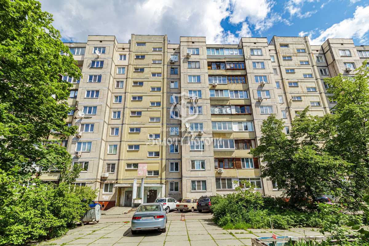 Продажа 3-комнатной квартиры 72 м², Академика Палладина просп., 24