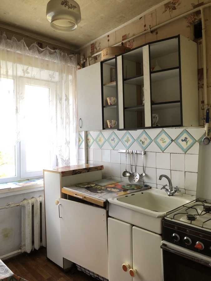 Продажа 3-комнатной квартиры 50.6 м², Кирилловская ул., 110