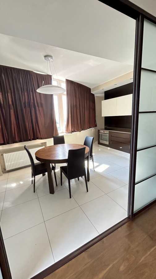 Аренда 3-комнатной квартиры 130 м², Французский бул., 22/2