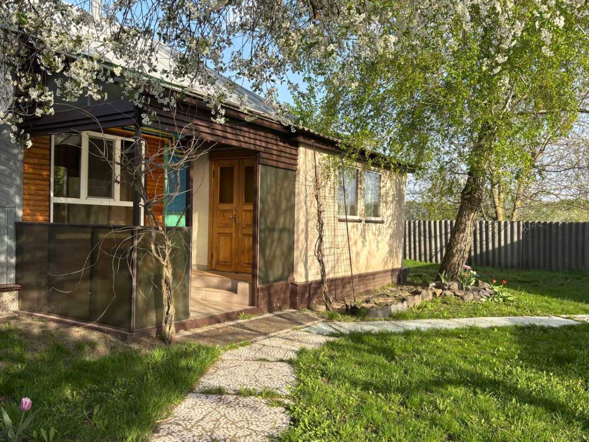 Продаж будинку 54 м², Тракторна, 69