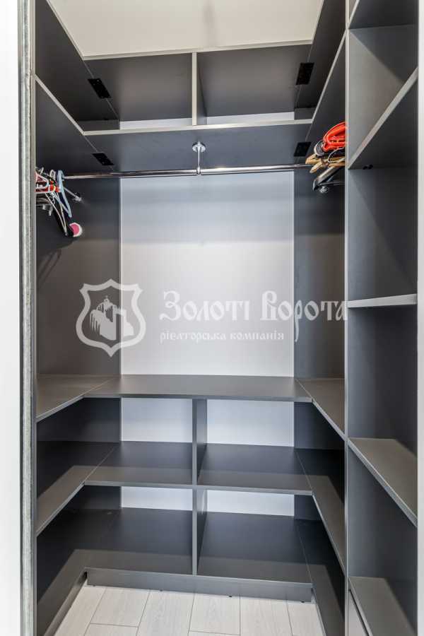 Продажа 2-комнатной квартиры 83.5 м², Просвещения ул., 16А