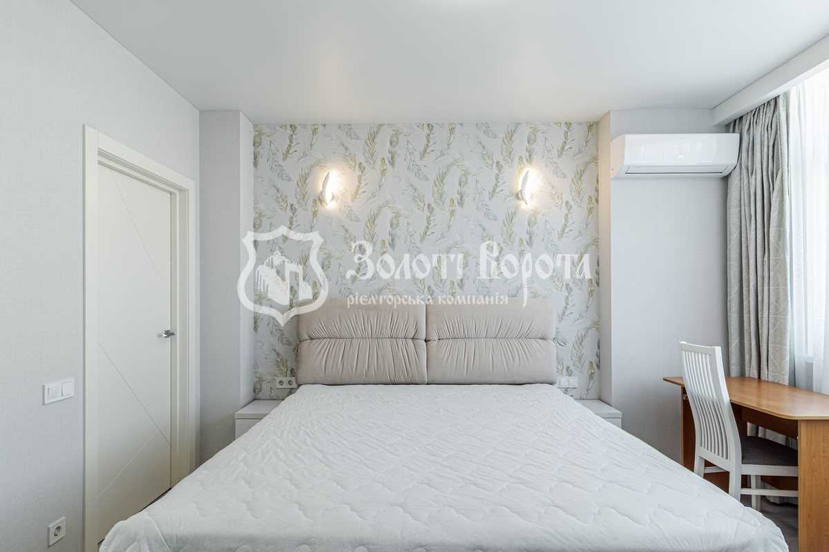 Продажа 2-комнатной квартиры 83.5 м², Просвещения ул., 16А