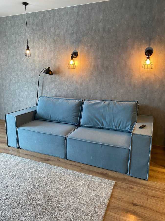 Продажа 1-комнатной квартиры 37 м², Михаила Максимовича ул., 26Б